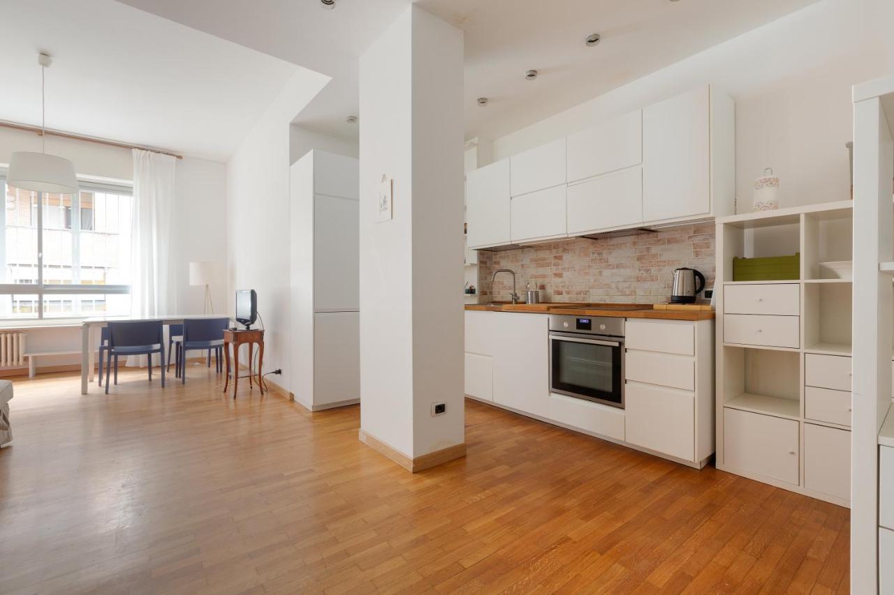 Buonarroti Bright Apartment Milano Exteriör bild