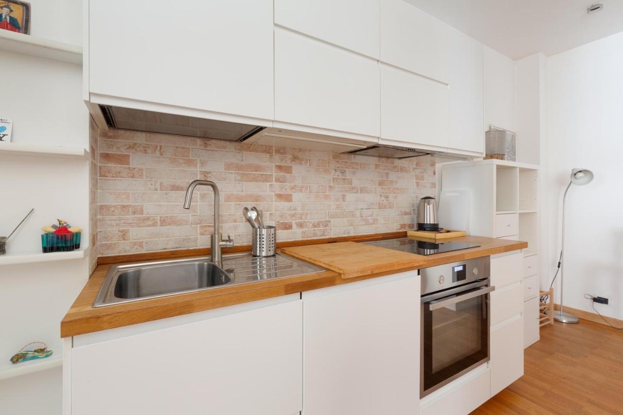 Buonarroti Bright Apartment Milano Exteriör bild